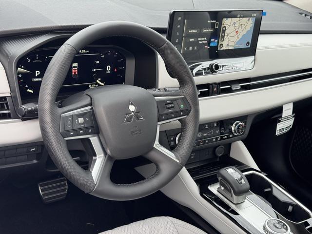new 2025 Mitsubishi Outlander car, priced at $40,991