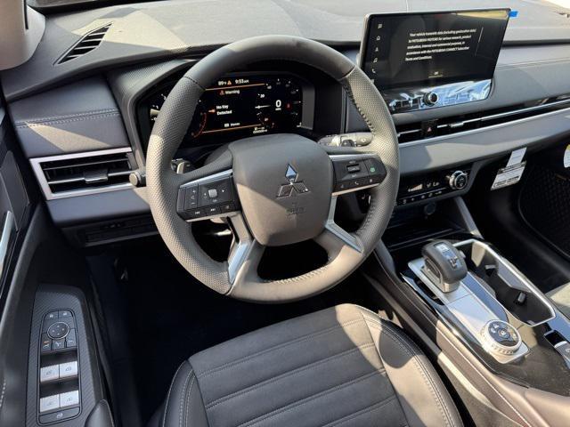 new 2025 Mitsubishi Outlander car, priced at $39,940