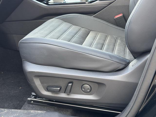 new 2025 Mitsubishi Outlander car, priced at $36,835