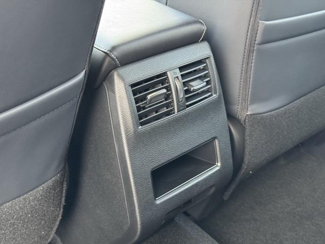 new 2025 Mitsubishi Outlander car, priced at $36,835