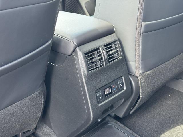 new 2025 Mitsubishi Outlander PHEV car, priced at $39,991