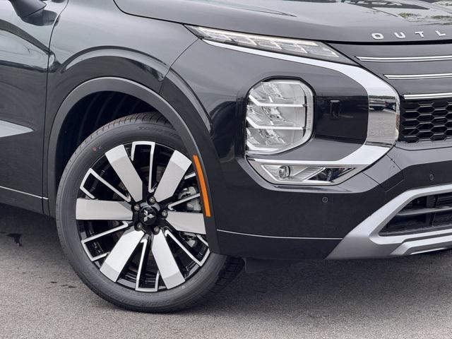 new 2025 Mitsubishi Outlander car, priced at $47,040