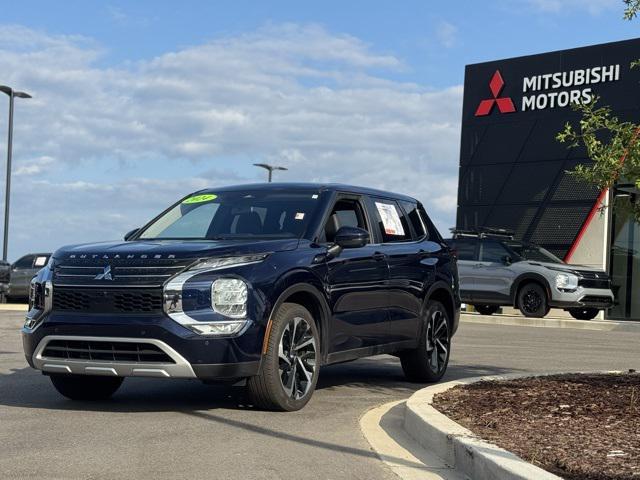 used 2024 Mitsubishi Outlander car, priced at $30,991