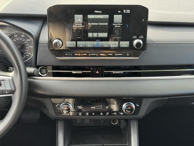 used 2024 Mitsubishi Outlander car, priced at $30,991