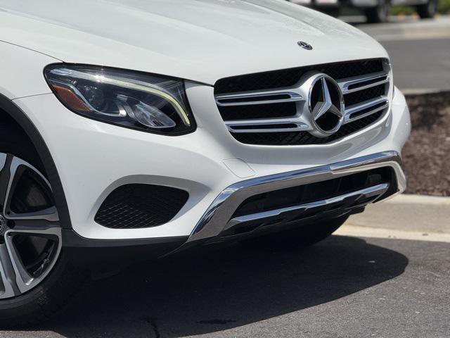 used 2019 Mercedes-Benz GLC 300 car, priced at $21,791