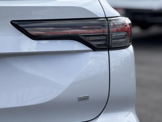 new 2025 Mitsubishi Outlander car, priced at $40,040