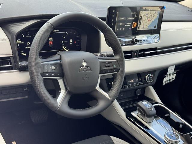 new 2025 Mitsubishi Outlander car, priced at $40,040