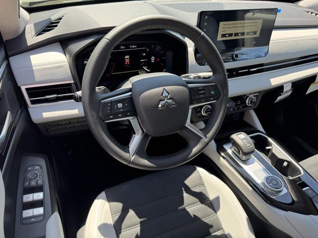 new 2025 Mitsubishi Outlander car, priced at $33,991