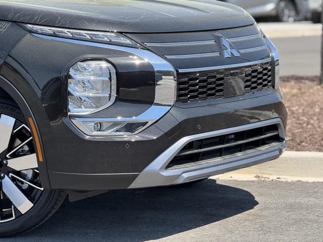 new 2025 Mitsubishi Outlander car, priced at $33,991