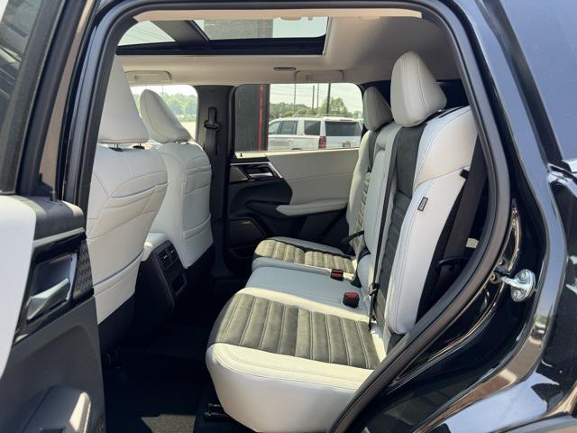 new 2025 Mitsubishi Outlander car, priced at $35,991