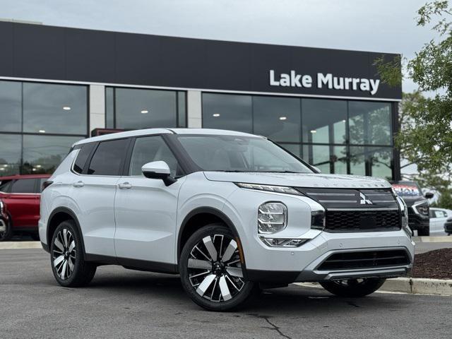 new 2025 Mitsubishi Outlander car, priced at $39,940