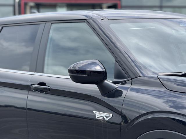 new 2025 Mitsubishi Outlander PHEV car, priced at $38,991