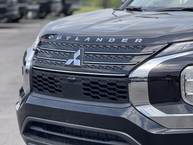 new 2025 Mitsubishi Outlander PHEV car, priced at $38,991