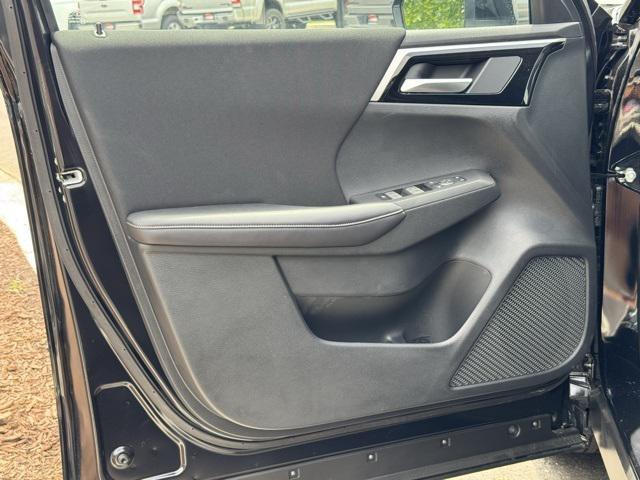 new 2025 Mitsubishi Outlander PHEV car, priced at $38,991