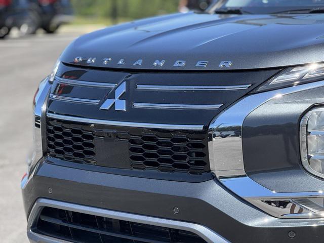 new 2025 Mitsubishi Outlander car, priced at $33,991