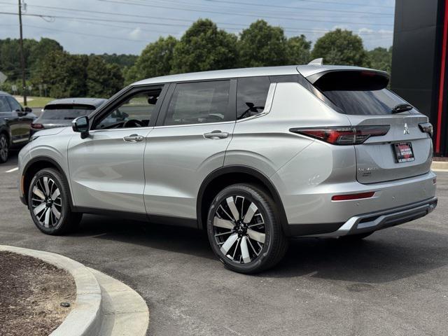 new 2025 Mitsubishi Outlander car, priced at $33,491