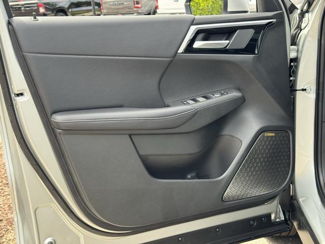 new 2025 Mitsubishi Outlander car, priced at $33,491