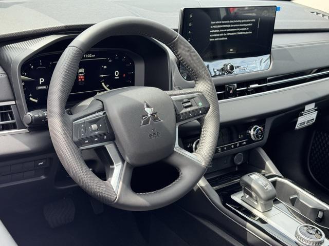 new 2025 Mitsubishi Outlander car, priced at $33,491
