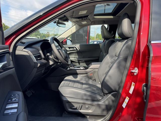 new 2025 Mitsubishi Outlander car, priced at $39,940