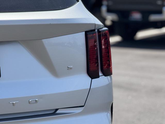 used 2021 Kia Sorento car, priced at $23,591