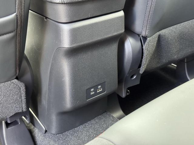 new 2025 Mitsubishi Outlander Sport car, priced at $31,100