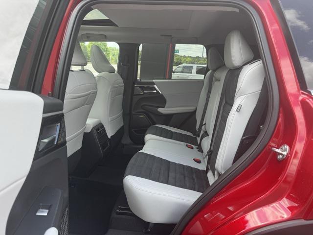 new 2025 Mitsubishi Outlander car, priced at $35,991