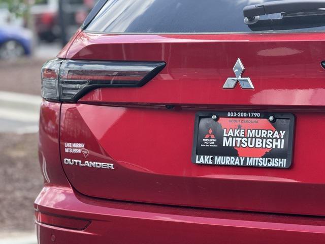 new 2025 Mitsubishi Outlander car, priced at $35,991