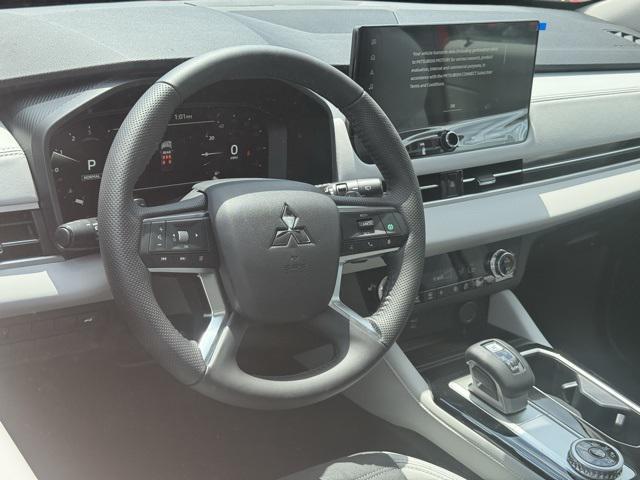 new 2025 Mitsubishi Outlander car, priced at $35,991