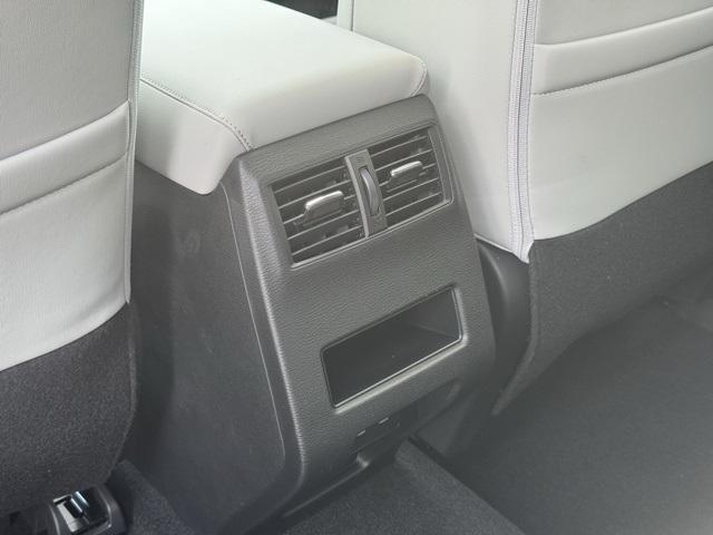 new 2025 Mitsubishi Outlander car, priced at $35,991