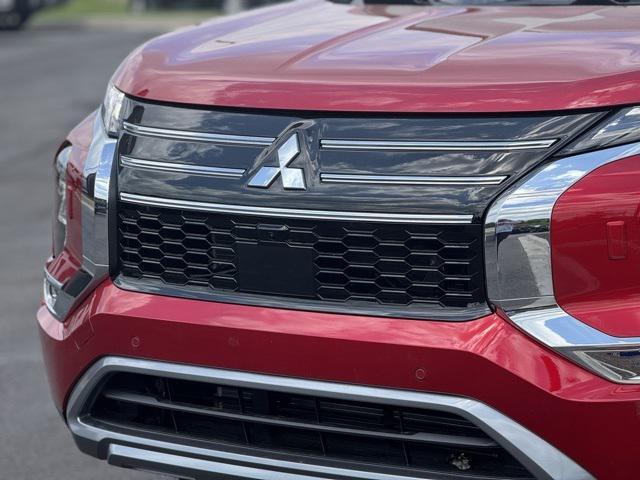 new 2025 Mitsubishi Outlander car, priced at $35,991