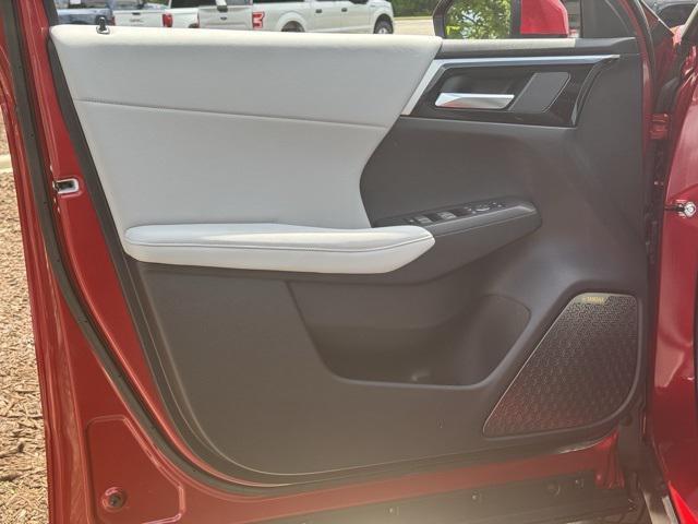 new 2025 Mitsubishi Outlander car, priced at $35,991