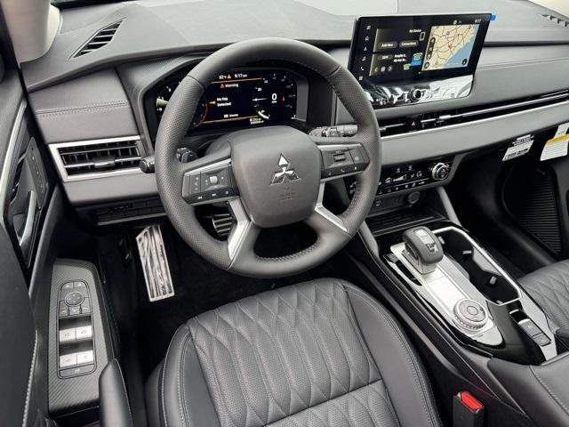 new 2025 Mitsubishi Outlander car, priced at $33,991