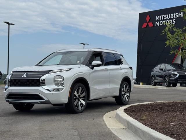 new 2025 Mitsubishi Outlander car, priced at $35,991