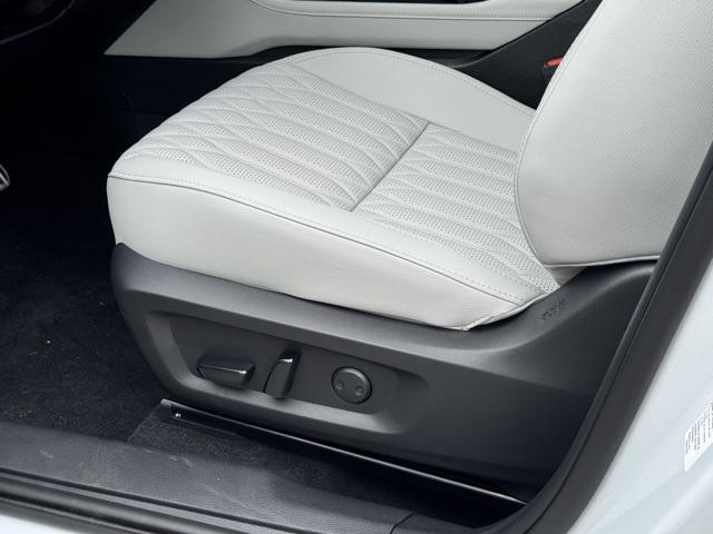 new 2025 Mitsubishi Outlander car, priced at $35,991