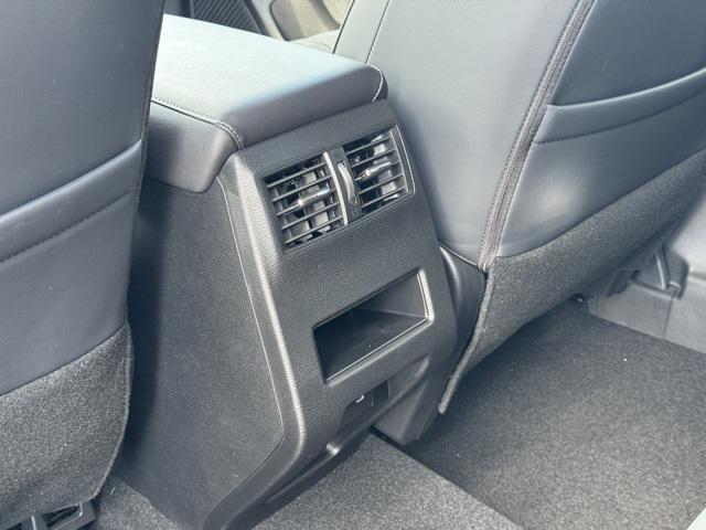 new 2025 Mitsubishi Outlander car, priced at $30,991