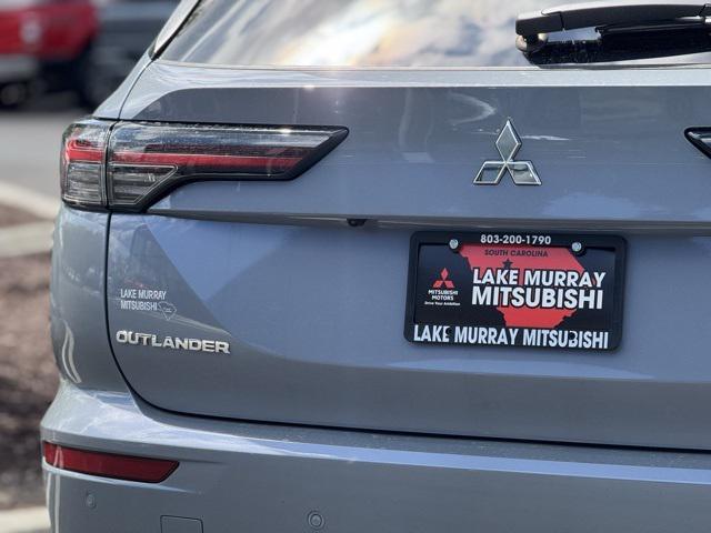 new 2025 Mitsubishi Outlander car, priced at $30,991