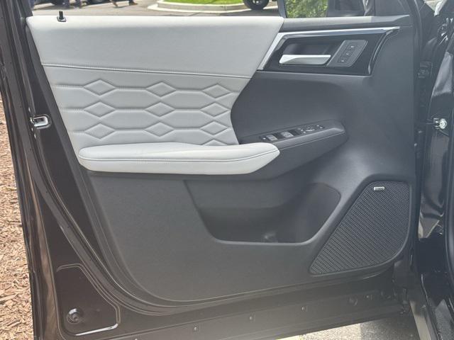 new 2025 Mitsubishi Outlander car, priced at $35,991