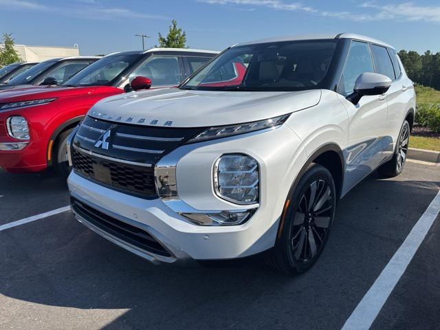 new 2025 Mitsubishi Outlander car, priced at $30,991