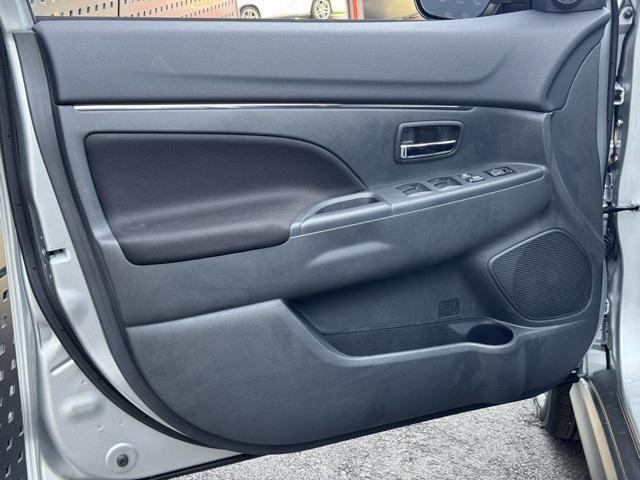 new 2025 Mitsubishi Outlander Sport car