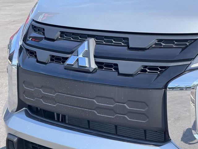 new 2025 Mitsubishi Outlander Sport car
