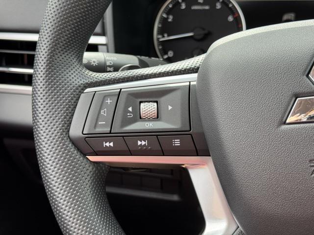 new 2025 Mitsubishi Outlander car, priced at $31,670