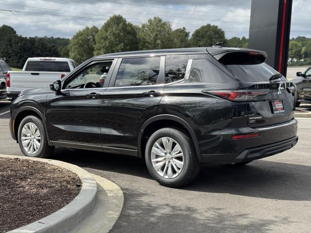 new 2025 Mitsubishi Outlander car, priced at $31,670