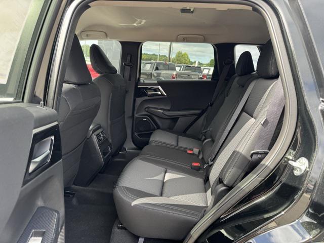 new 2025 Mitsubishi Outlander car, priced at $31,670