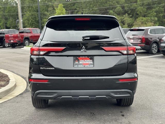 used 2022 Mitsubishi Outlander car, priced at $18,391