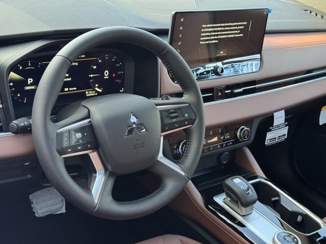 new 2025 Mitsubishi Outlander car, priced at $44,750
