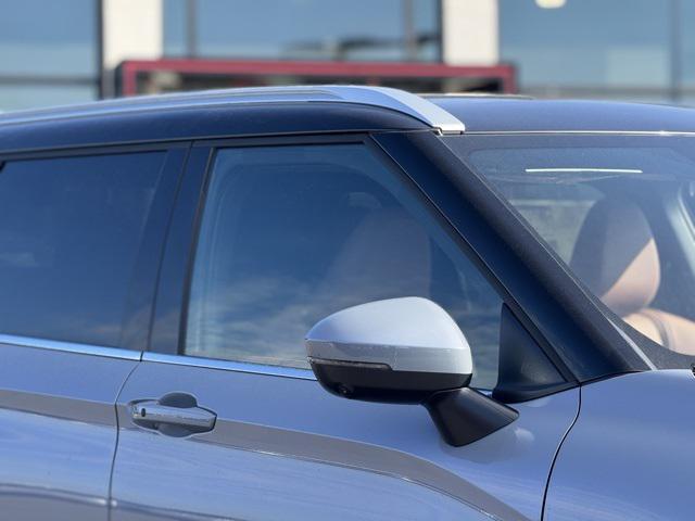 new 2025 Mitsubishi Outlander car, priced at $44,750
