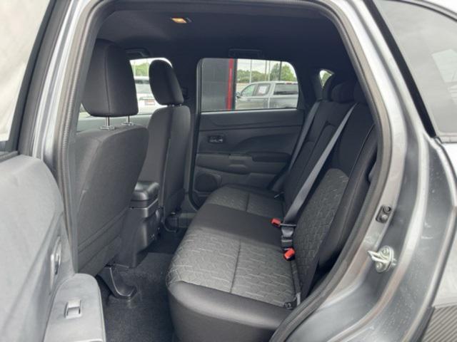 new 2025 Mitsubishi Outlander Sport car