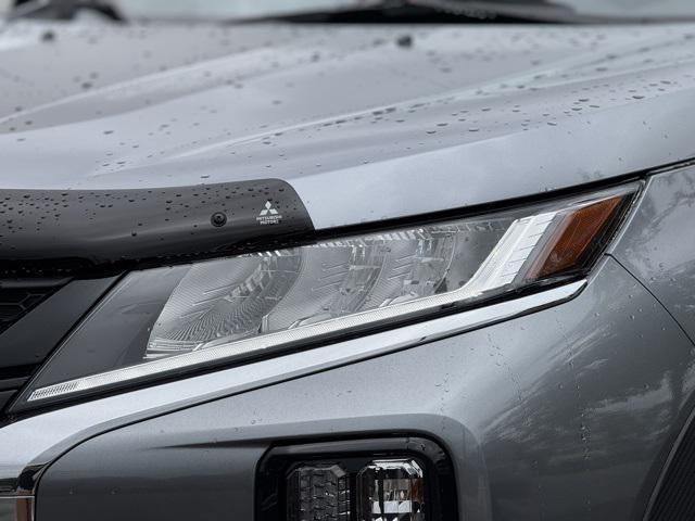 new 2025 Mitsubishi Outlander Sport car, priced at $31,515