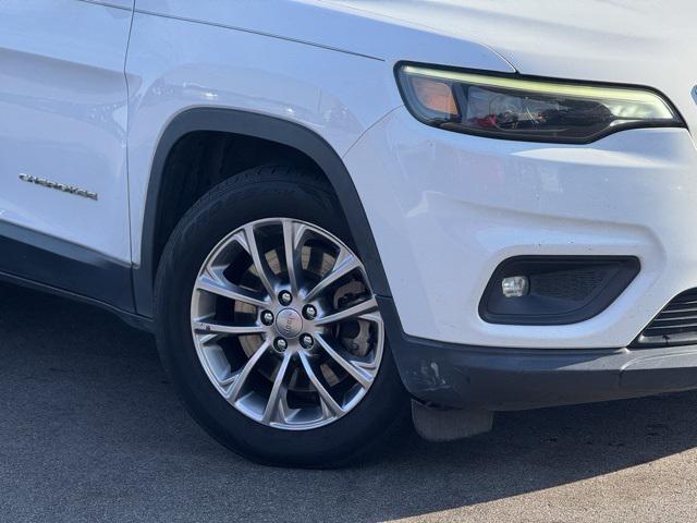 used 2019 Jeep Cherokee car, priced at $9,691