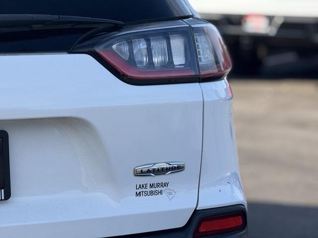 used 2019 Jeep Cherokee car, priced at $9,691